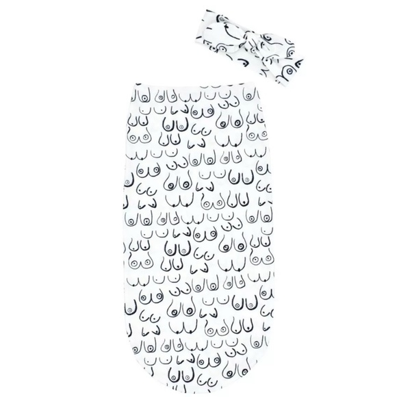 NWT Funny Boobies Breastfeeding Baby Swaddle Sack for New Moms, Baby Shower Gift - Picture 2 of 3